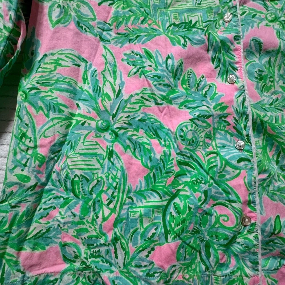 Lilly Pulitzer Green and Pink Leaf Print Pajama Top - Picture 3 of 6